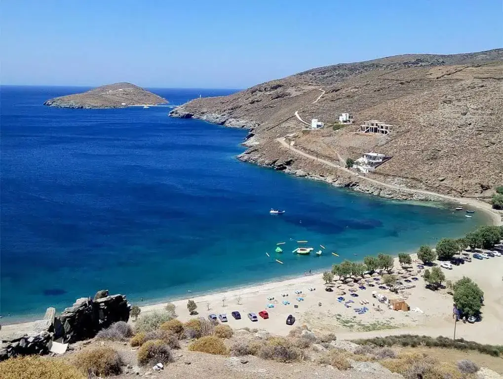 Apokrousi beach in Kythnos